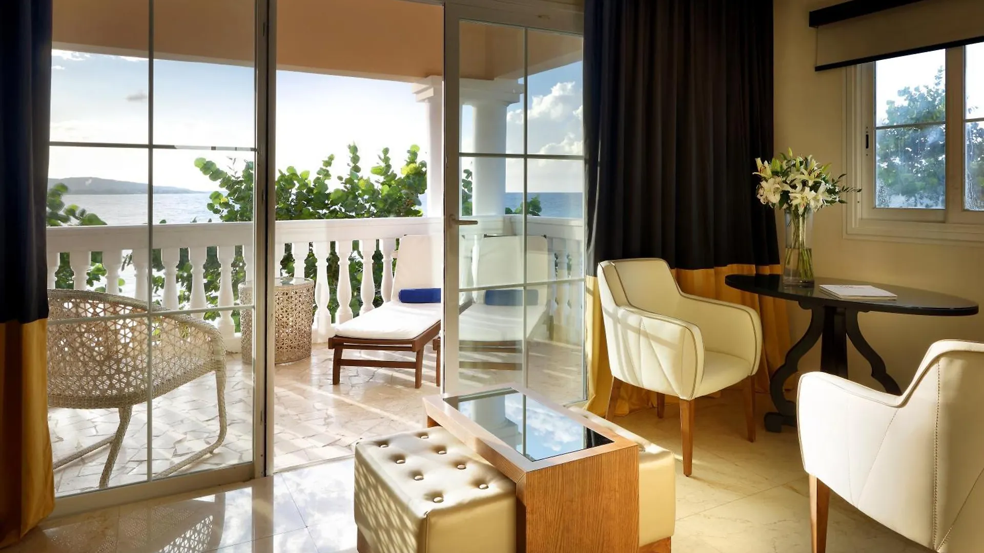The Signature Level At Grand Palladium Lady Hamilton Resort & Spa Lucea 5*,
